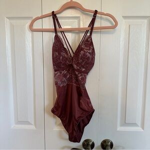 Elegant Lace Bodysuit Lingerie